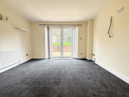 2 bedroom terraced house to rent - Photo 3
