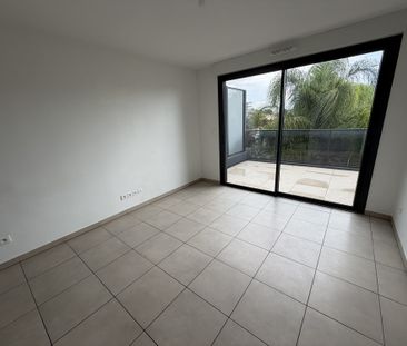 Près d'Arènes - T2 - 41.64m² - Photo 2