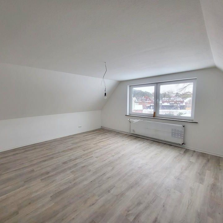 1,5 Zi.- Dachgeschosswohnung - Nähe Gifhorner Innenstadt - Photo 1