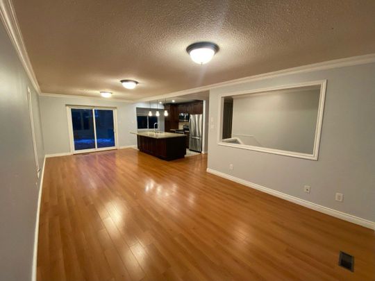 For Lease - 18 Red Mills Drive, East Gwillimbury, Ontario - Photo 1