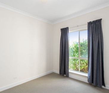 Walk to Restaurants and Beach - Photo 1