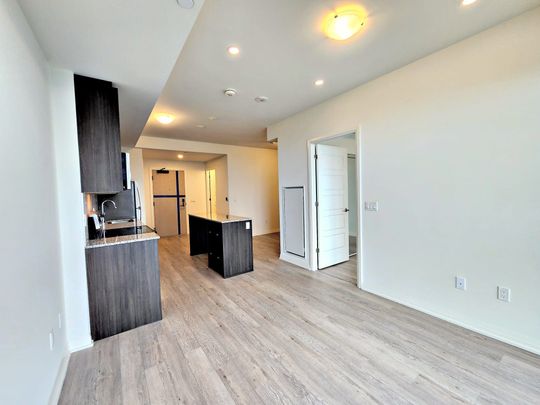 For Lease - 3006 William Cutmore Boulevard Unit# 903, Oakville, Ontario - Photo 1