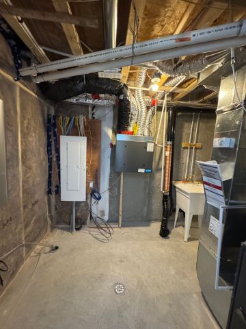 For Lease - 120 San Felice Circle, Kanata, Ontario - Photo 3