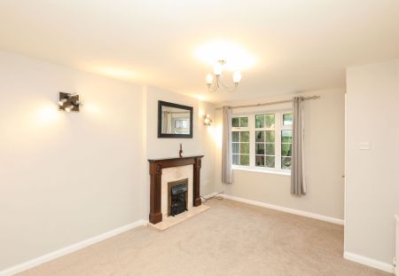Holyrood Rise, Bramley, S66 - Photo 2