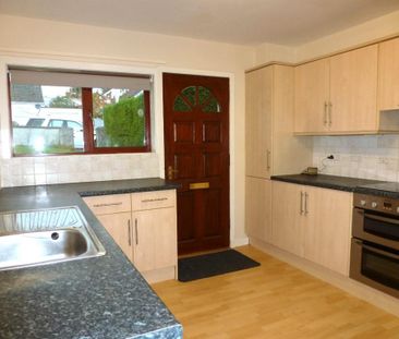 3 bedroom bungalow to rent - Photo 3