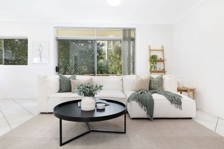 North Wollongong Best Location with Air conditioning - Photo 3