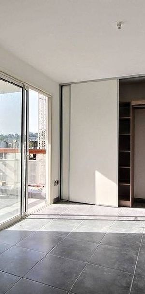 Location Appartement 1 pièce 24m² CAYENNE 97300 - Photo 1