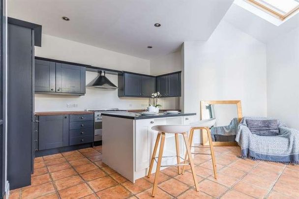 Granville Road Jesmond, Newcastle Upon Tyne, NE2 - Photo 1