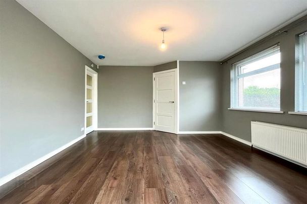20 Willisfield Avenue, Belfast, BT10 0GD - Photo 1
