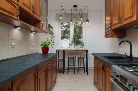 Przytulne mieszkanie z ogródkiem metro Natolin - Photo 4