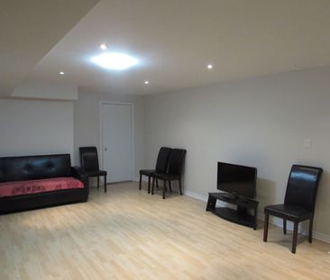 For Lease - 132 Oakborough Drive, Markham, Ontario - Photo 1