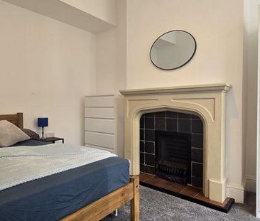 1 bedroom in a house share to rent - Photo 5