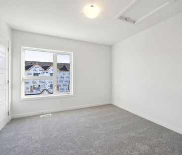 850 Belmont Drive SW, Calgary - Photo 4