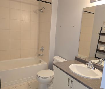 For Lease - 5020 Corporate Drive Unit# 409, Burlington, Ontario - Photo 6