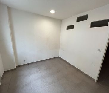 Location Appartement 1 pièce 26m² - Photo 3