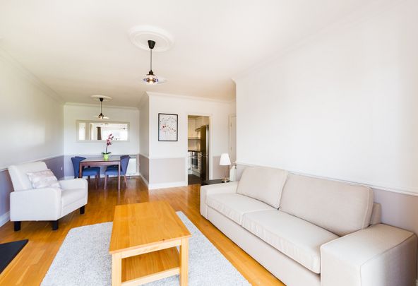 Galloping Green, Stillorgan Road, Blackrock, Co. Dublin, A94 W77. - Photo 1