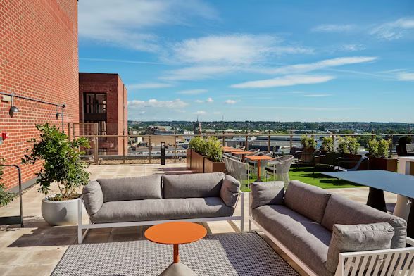 1 bedroom apartment - Photo 1