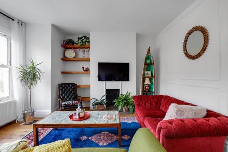 2 bedroom flat to rent - Photo 2