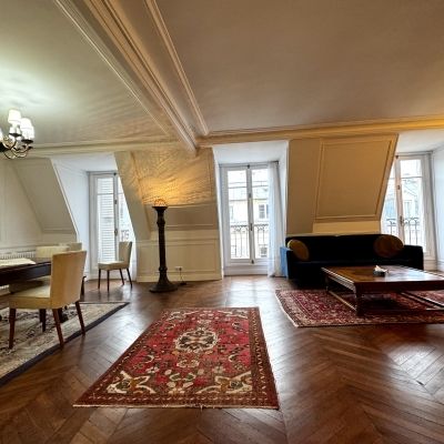 Appartement à louer à Paris 8Ème - Photo 1