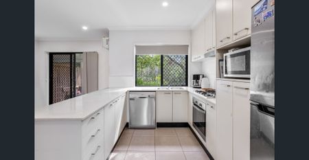 SMALL COMPLEX ... CLOSE TO SCHOOLS - Photo 2