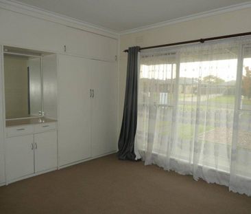 NEAT HOME - Photo 3