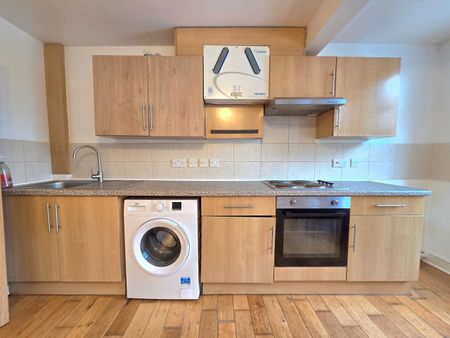 1 Bed Flat, Nightingale Grove, SE13 - Photo 5