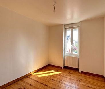 maison 5 pièces 112m2 REIMS 996 euros - Photo 2