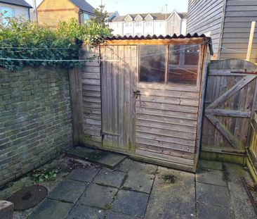 2 bedroom house to rent - Photo 3