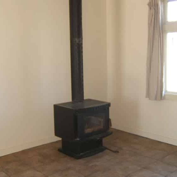 Four Bedroom Runanga Rental - Photo 1