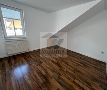 Renovierte 4 Zimmer Wohnung mit neuer Einbauküche im Herzen von Weida! - Photo 5