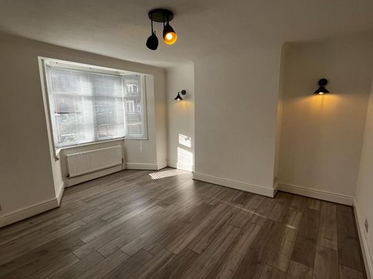 3 bedroom house to rent - Photo 1