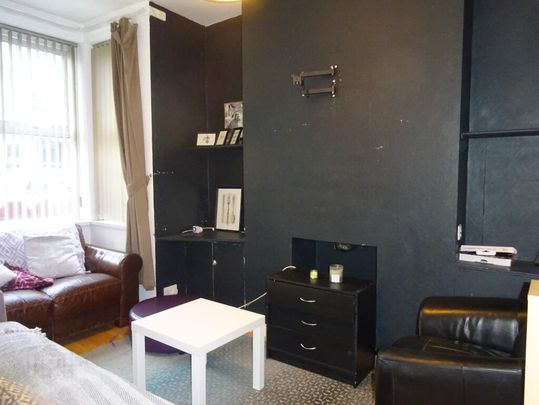 70 Donnybrook Street, Belfast, BT9 7DD - Photo 1