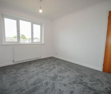 Phillips Way, Long Buckby, Northampton, NN6 - Photo 4