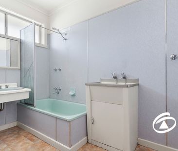 COSY AND CONVENIENT - Photo 5