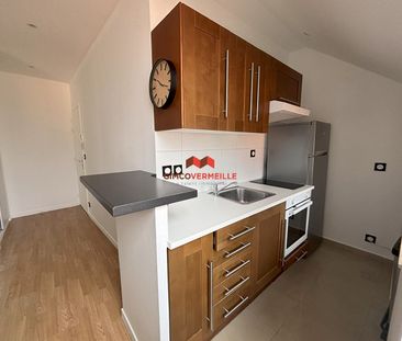 APPARTEMENT T2 MEUBLE - HYPER CENTRE POISSY - Photo 3