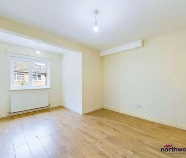 Lewes Road, Upperton, Eastbourne, BN21 - Photo 3