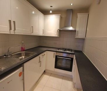 2 bedroom apartment to rent - Photo 6