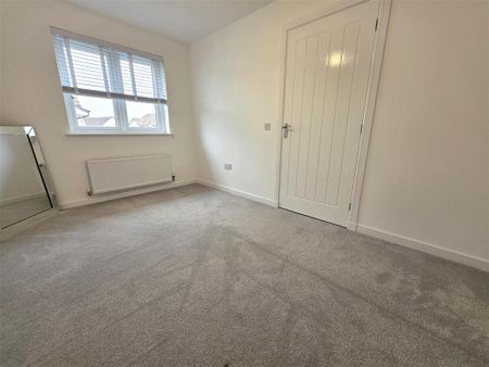 3 bedroom detached house to rent - Photo 5