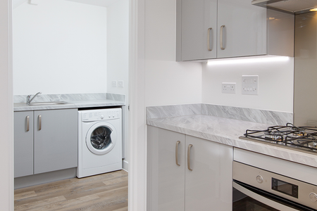 3 bedroom detached house to rent - Photo 3