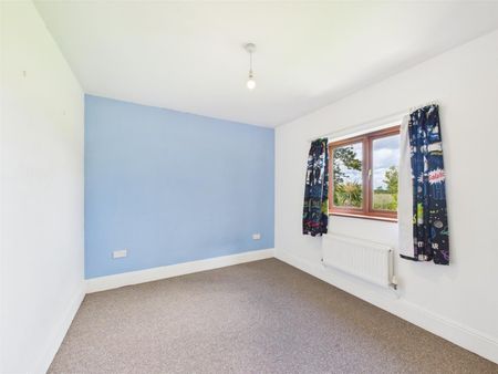 5 BED Detached house To rent - Photo 4