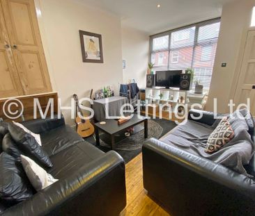 3 Bedroom Mid Terraced House for rent in Lumley Avenue - Photo 6