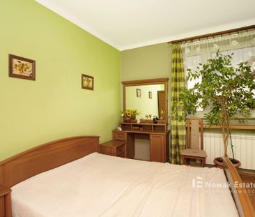 Przestronny dom z ogrodem, blisko komunikacji - Photo 3