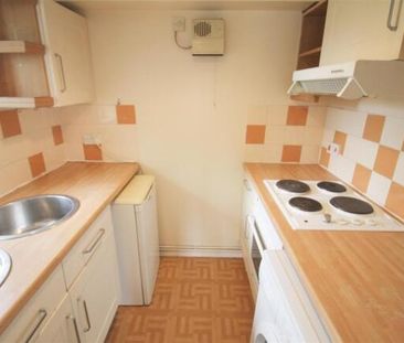 1 bedroom flat to rent Ramsthorn Grove, Walnut Tree, MK7 7ND - Photo 3