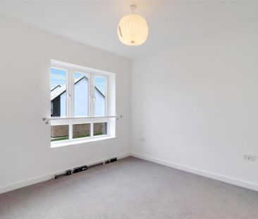 3 bedroom detached house to rent - Photo 6