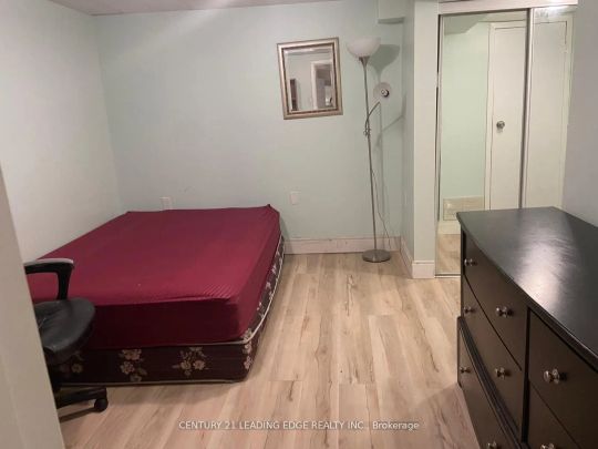 54 Nottingham Crescent #BSMT - Photo 1