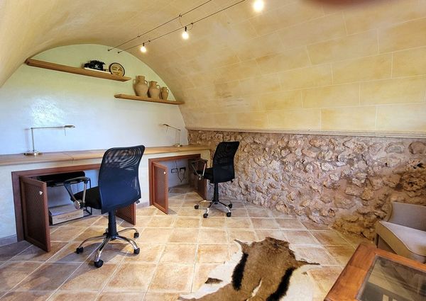 1188 Passeig Federico García Lorca, Manacor, Balearic Islands 07680