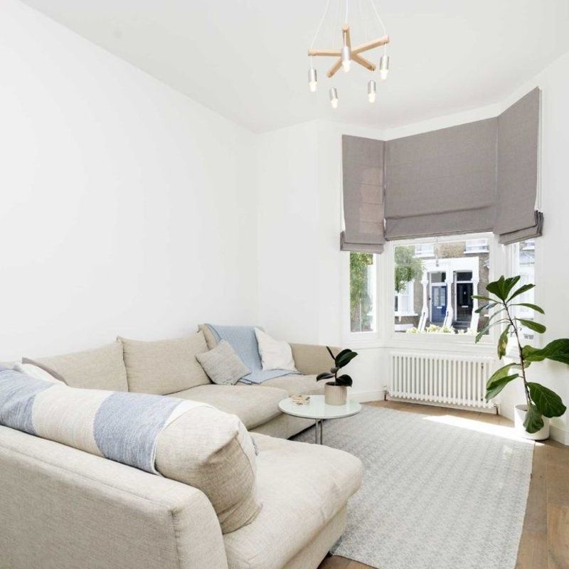 Almington Street, Finsbury Park, N4 - Photo 1