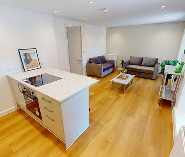 3 bedroom apartment to rent - Photo 4