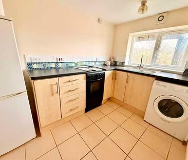 Glenview, Abernant Road, Markham, Blackwood, NP12 - Photo 5