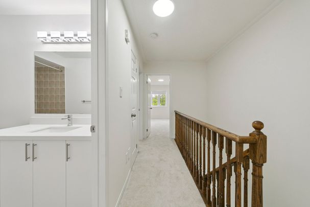 For Lease - 3150 Erin Centre Boulevard Unit# 49, Mississauga, Ontario - Photo 1